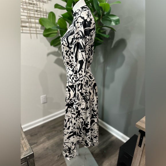 New Future Collective with Kahlana Barfield Brown asymmetrical a-line dress S - Picture 2 of 10